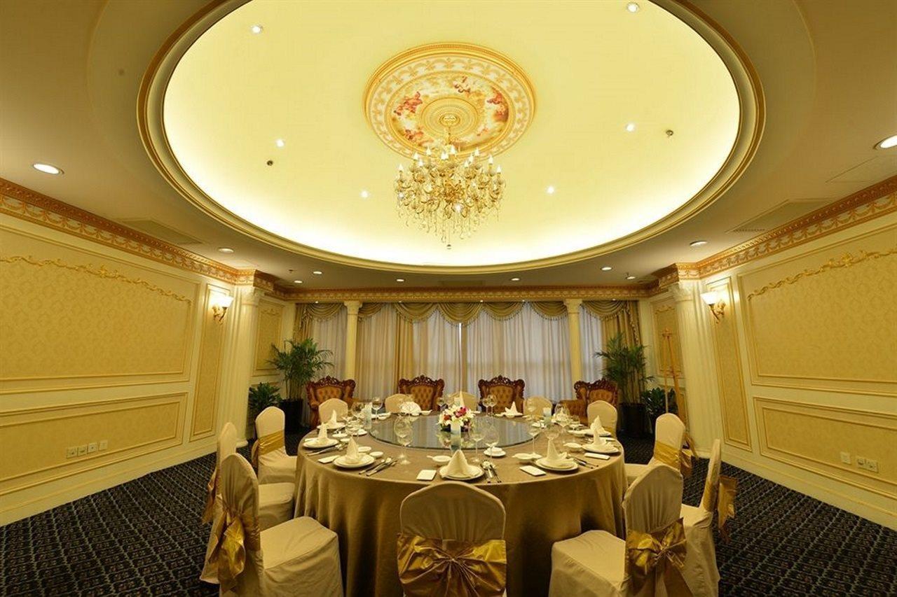 Luxemon Pudong Hotel Shanghai
