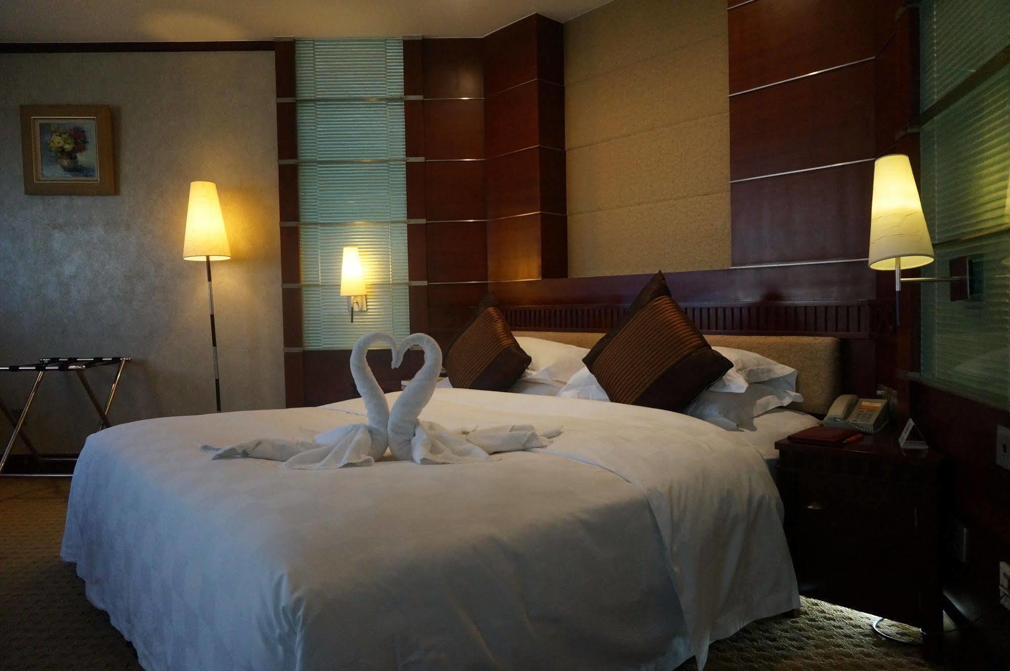 Luxemon Pudong