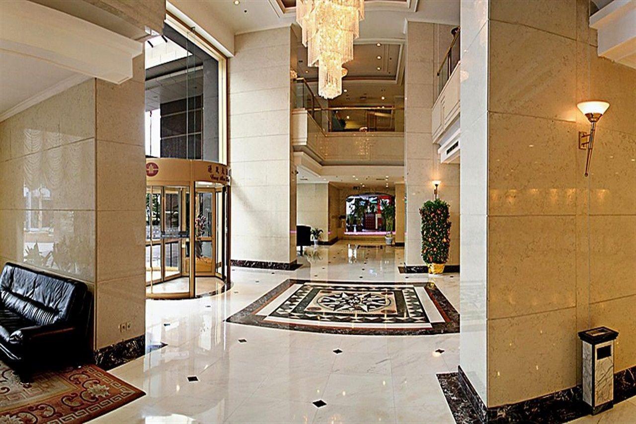 Luxemon Pudong Hotel